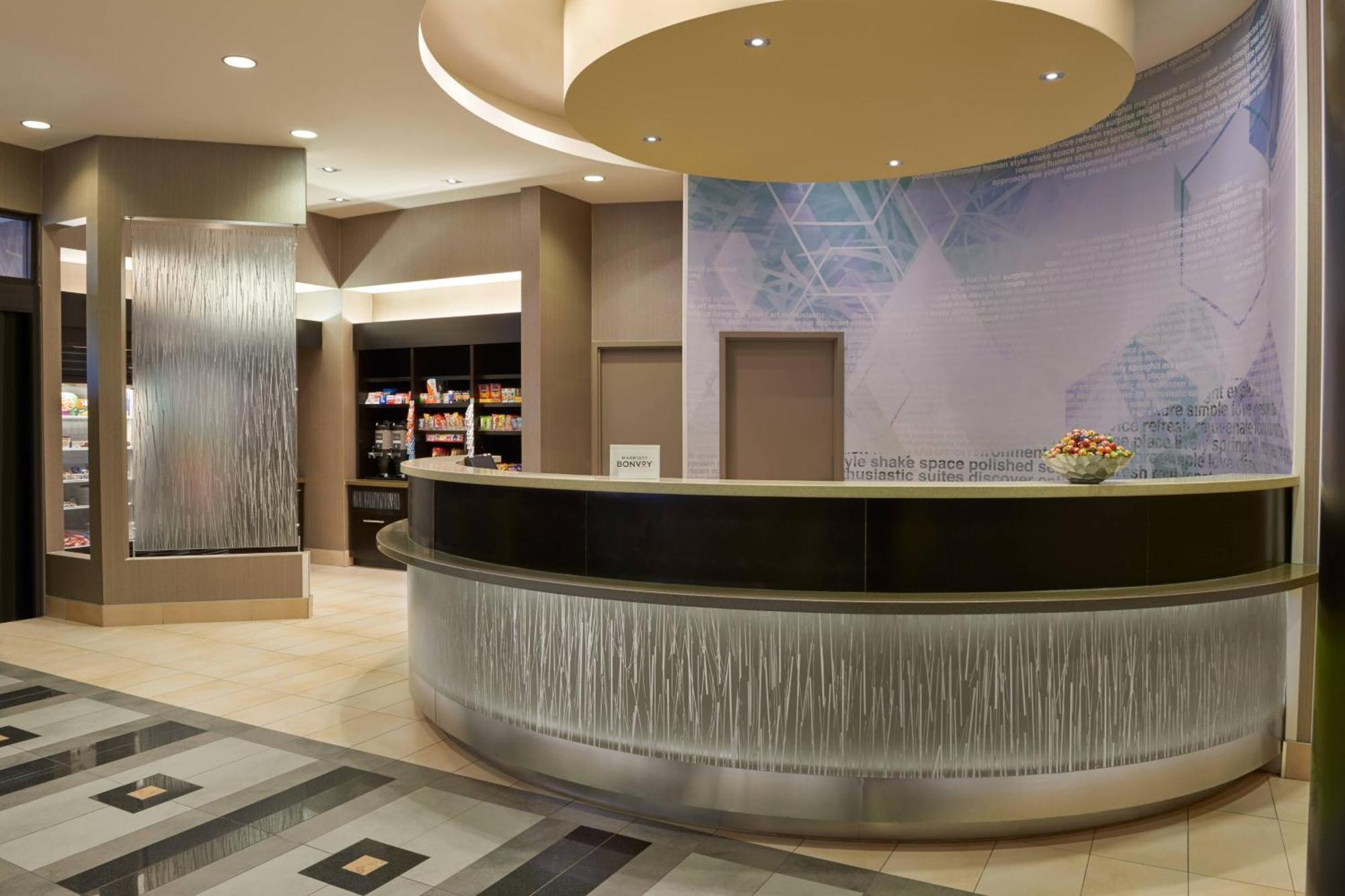 Springhill Suites By Marriott Toronto ווהוגן מראה חיצוני תמונה