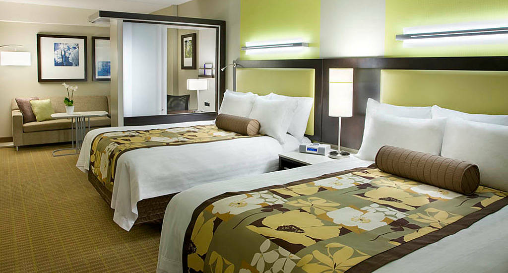 Springhill Suites By Marriott Toronto ווהוגן מראה חיצוני תמונה